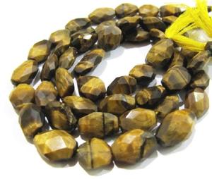 Perles de pierres précieuses naturelles en œil de tigre 7x9mm 8x12mm Briolette ovale à facettes en forme de Mani vendues par brins Matériau en pierre de 13 pouces de long - Product Image 5