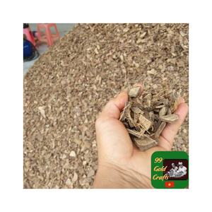 Suministro directo de fábrica de cáscara de coco para aplicaciones de carbón Proyectos artesanales y decoración de interiores o jardines a granel - Product Image 2