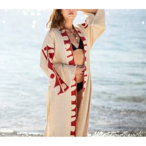 Kimono long pour femmes, léger, design ouvert, offrant une fluidité gracieuse et un style polyvalent pour un usage quotidien, en provenance d'Inde - Product Image 5