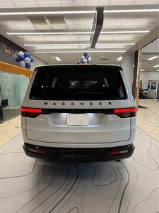 Jeep Wagoneer Overland 2025 Usado en Buen Estado - Product Image 5