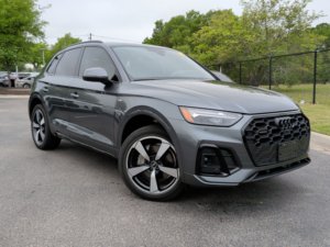 Audi Q5 S line Premium Plus d'occasion propre 2022 - Product Image 2