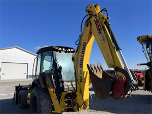 2017 NEW HOLLAND B95C prix usine basses heures chargeuse-pelleteuse chargeuse sur pneus 7 tonnes de haute qualité à vendre - Product Image 5