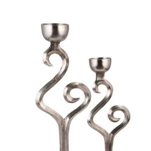 Ensemble de bougeoirs décoratifs de luxe au fini antique Support élégant pour la décoration de la maison et des événements au meilleur prix - Product Image 2