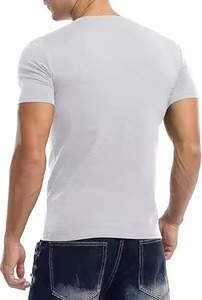 Ensemble T-shirt et short pour homme Respirant pour l'été T-shirts en gros pour homme Facile à porter Chemise respirante - Product Image 2