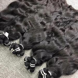 Extensiones de cabello humano sin procesar Remy virgen, extensiones de cabello humano ondulado natural sedoso, trama ondulada con acabado brillante, venta al por mayor - Product Image 3