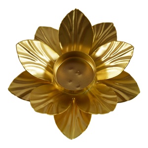 Candelabro de último diseño para cena, candelabro de hierro de alta calidad con acabado dorado para decoración a precio barato - Product Image 6