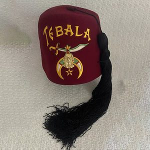 Sombrero Fez Masónico Vintage Borgoña con Joyas y Borla Negra, Sombrero Masónico de Alta Calidad, Personalizado, Mejor Oferta - Product Image 1