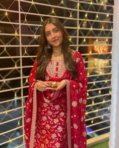 Nuevo diseñador Festival Especial Heavy Fake Georgette Indian & Pakistani Top con Dupatta Festive Wear - Product Image 2