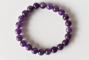 Bracelet élastique perlé de style classique populaire avec perle en améthyste, bijoux de mode pour hommes, femmes, filles et garçons - Product Image 3