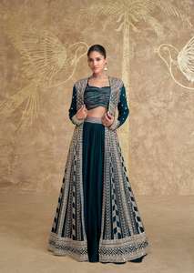 Lehenga Choli élégant de style veste de fête avec broderie complexe de chinon Zari Work Dupatta pour les célébrations pakistanaises indiennes - Product Image 2