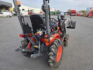 รถแทรกเตอร์อเนกประสงค์ขนาดเล็ก Kubota B1 พร้อมที่ตักด้านหน้าแบบพรีเมียม ระบบขับเคลื่อน 4 ล้อแบบเลือกได้ กำลัง 18 แรงม้า - Product Image 3
