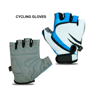 Nouveau style de gants de cyclisme avec logo personnalisé et design demi-doigts gants de moto respirants rembourrés en gel antidérapants pour hommes et femmes vente en gros - Product Image 5