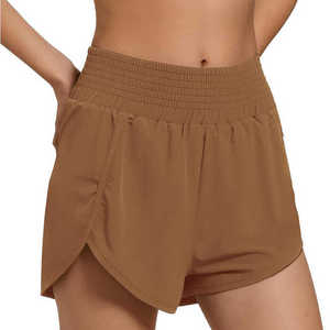 Shorts de yoga taille haute sans coutures pour femmes, couleur unie, avec poches, extensibles dans quatre directions et respirants, vente en gros - Product Image 1