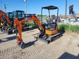 Mini-excavatrice sur chenilles ZX17U-5N 2025 avec moteur Yanmar, capacité de la benne de 0,12 m³ et puissance de creusement élevée - Product Image 6