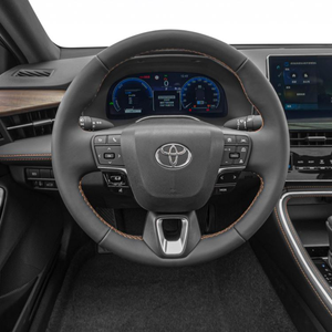 Berline de taille moyenne haut de gamme 2025, 2.0L CVT, options essence/électrique, jantes R18, conduite à gauche, voiture de luxe avec intérieur en cuir - Product Image 2