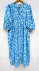 Robe longue indienne en coton imprimé floral fait à la main avec bouton pour les femmes robe de plage d'été - Product Image 3