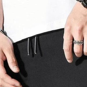 Pantalon de survêtement décontracté pour homme Pantalon de sport multi-poches mince à la mode Broderie Décoration Pantalon cargo droit Streetwear - Product Image 6