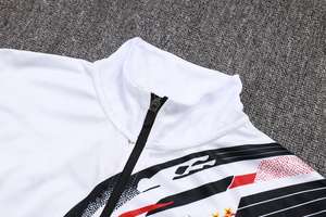 ชุดวอร์มผู้ชายรุ่นล่าสุดสำหรับการฝึกซ้อม ชุดกีฬาขายส่ง ผู้จัดจำหน่ายชุดกีฬาในยุโรป - Product Image 6