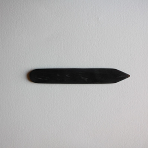 Dossier en os sculpté de 6 pouces Outil de maroquinerie durable végétalien sans animaux - Product Image 1