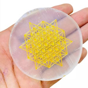 Placa de carga de cristal de selenita natural al por mayor con placas grabadas de metatrona para curación de Reiki suministro de curación de Reiki - Product Image 3