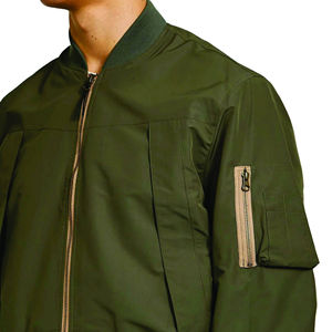 Chaquetas de Invierno Personalizadas al por Mayor, Chaquetas de Hombre de Talla Grande, Chaquetas Bomber de Nailon Satinado Lisas para Hombre - Product Image 2