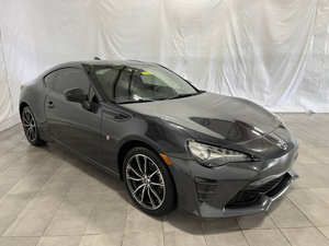 Voiture d'occasion de qualité à prix abordable, Toyota 86 860 Special Edition 2017, noire, conduite à gauche - Product Image 3