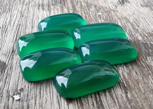 Venta al por mayor natural ónix verde rectangular cojín corte cabujón piedras preciosas sueltas en todos los tamaños con certificado IGI disponible - Product Image 6