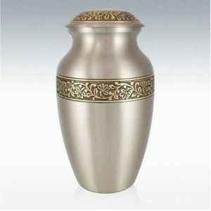 Urne de crémation de couleur vert clair pour cendres humaines avec gravure, urne commémorative fabriquée à la main en inde - Product Image 5