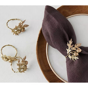 Ensemble de ronds de serviette floraux dorés élégants de porte-serviettes décoratifs en métal pour la décoration de table à manger et les événements à la maison - Product Image 2