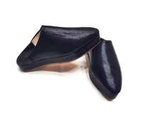 Cherbille moderne marocaine Plates-formes en cuir noir brillant Babouches Mules dos nu Fonction Oreillers et positionneurs