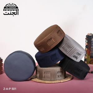 Gorro Kufi de mezcla de lana estirable con diseño islámico, gorro de oración perfecto para hombres durante eventos espirituales de clima frío - Product Image 2