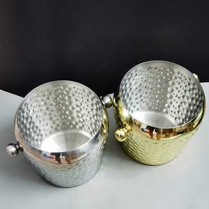 Seau à glace en acier inoxydable martelé de qualité supérieure avec poignées latérales, design isolé pour un divertissement élégant au bar et pour les fêtes - Product Image 6
