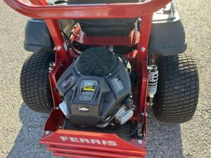 Tondeuse autoportée FERRIS ISX800 d'occasion, 650W, 2 temps, 190cc, essence, vente promotionnelle industrielle - Product Image 6