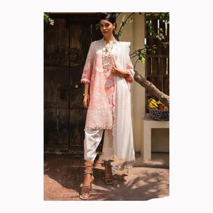 Best Seller Indian Pakistani Lehenga & Dupatta Set Red pesada con bordado Trabajo Costura completa Seda Ropa de fiesta - Product Image 2