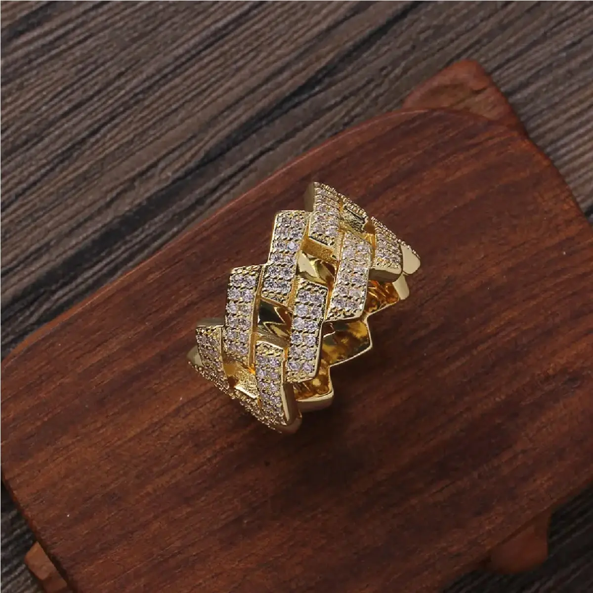 Hot Sale Custom Mens Party OEM Amazon Jewelry Women Shape gold plated rings women Diamond Trendy Ring