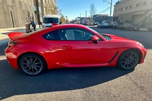 SUBARU BRZ LIMITED 2023 IMPECABLE, Volante a la Derecha/Izquierda, Transmisión Manual de 6 Velocidades, Listo para Entrega - Product Image 4