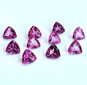 บุษราคัมสีชมพูธรรมชาติล้านล้านเหลี่ยม6มม. คุณภาพดี-สีชมพูบุษราคัมล้านล้านเหลี่ยมเพชรพลอย - Product Image 1