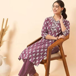 ชุด kurta ผ้าฝ้ายแท้คอวีพิมพ์ลายเรขาคณิตชนเผ่าพร้อมกางเกงอินเดีย - Product Image 1