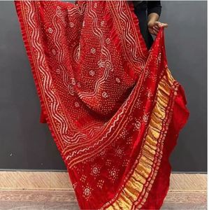 Chandrokhni Bandhej Dupatta de Seda Pura Étnica Moderna, Suave, de Diseño - Product Image 5