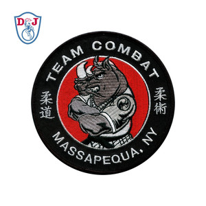 Écussons brodés personnalisés à coudre ou à repasser pour les uniformes d'arts martiaux, judo, karaté - Product Image 4