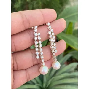 Boucles d'oreilles pendantes en argent 925 plaqué or 18 carats, style vintage, avec perle d'eau douce et diamant, pour occasions de mariage - Product Image 3