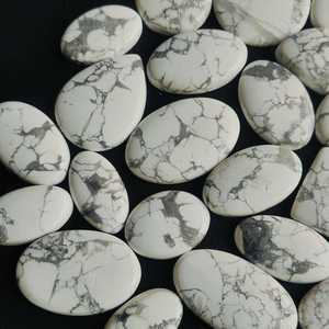 Precioso lote de cabujón de howlita, 10 piezas, piedras preciosas sueltas lisas, forma única de 30 a 15 MM para la fabricación de joyas - Product Image 3
