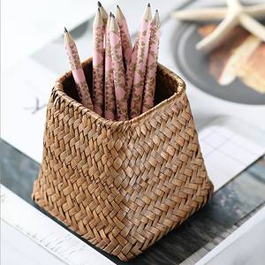 Cesta organizadora de escritorio de pasto marino, linda, hecha a mano, contenedor de papelería de paja - Product Image 1