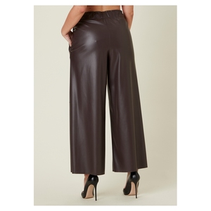 Pantalones Holgados de Mujer en Cuero Sintético para Otoño/Invierno, Hechos en Italia, Cintura Elástica, Diferentes Colores Disponibles - Product Image 4