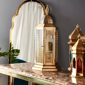 Farol de Vela Alto de Latón Estilo Marroquí con Paneles de Vidrio, Iluminación Festiva Elegante para Decoración del Hogar y Regalos - Product Image 5