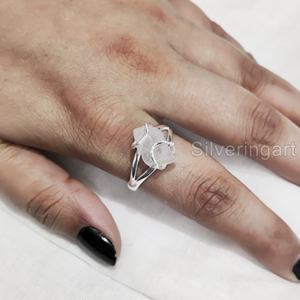 เครื่องประดับหินหยาบแหวนสำหรับผู้หญิงแหวนสำหรับผู้หญิงทำจากแร่ควอตซ์พลอยธรรมชาติยี่ห้อ April สายเพชรดีไซน์เนอร์สาย925แหวนเงินสเตอร์ลิง - Product Image 2