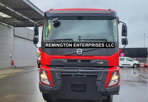Camion lourd Volvo FMX 420 8X4 Diesel 451-500 ch Euro 5 Neuf Conduite à Gauche Transport Routier Transmission Automatique Diesel 2023 - Product Image 1