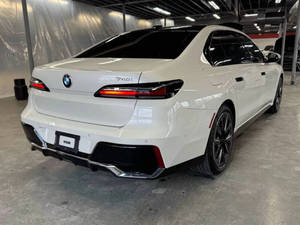 BMW Série 7 d'occasion en excellent état, modèle 2024 - Product Image 2