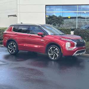 Limpieza Impecable para Mitsubishi Outlander 2024 - Product Image 1