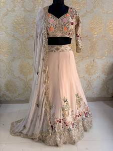 Conjunto Premium de Lehenga Choli de Georgette Sintética con Lentejuelas y Bordados de Cuatro Metros, Blusa de Lona Cancan, Dupatta Larga hasta el Suelo, Estilo Bollywood - Product Image 6